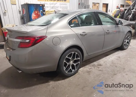 2017 Buick Regal Turbo Sport Touring z USA, uszkodzony, nr VIN 2G4GL5EX7H9179854